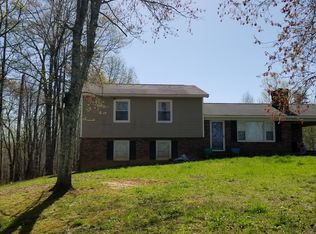 284 Gusty Rd, Mount Airy, NC 27030