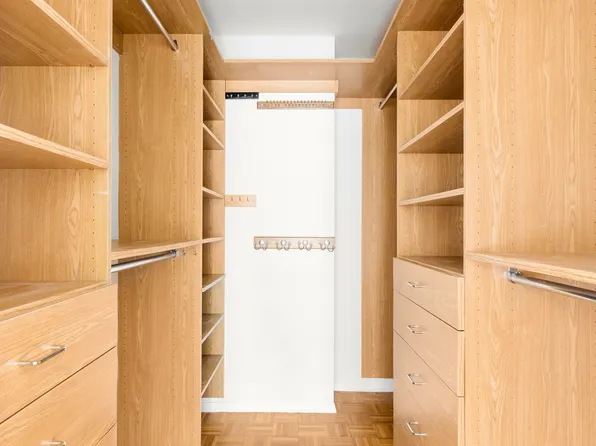 100 West 89th Street image 9 of 21