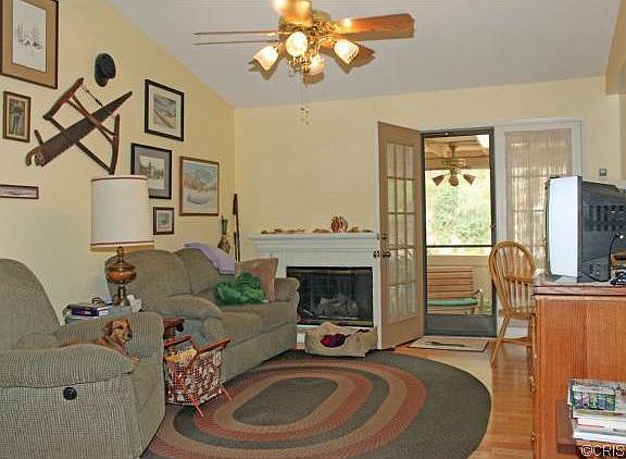 5th image of 26377 Rainbow Glen Dr