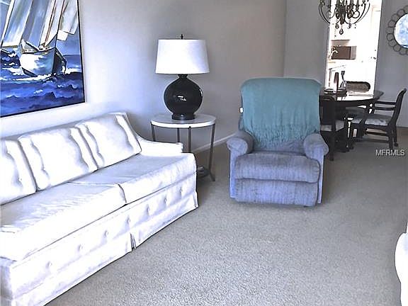 3rd image of 512 W Venice Ave APT 302