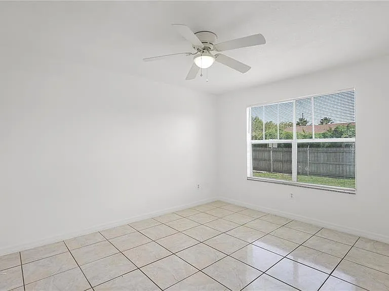 2204 Key West Ct #518 — Photo 17