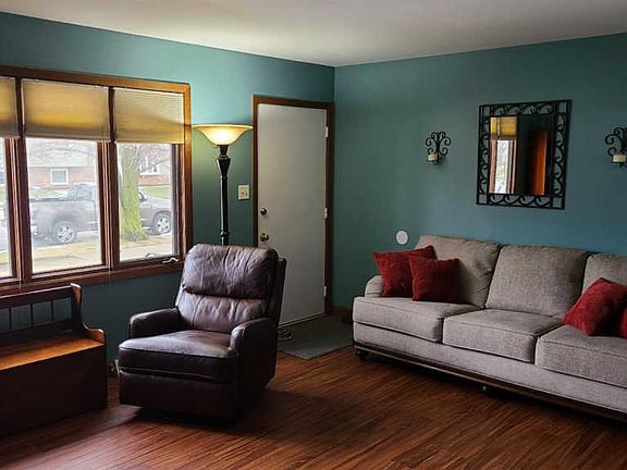 5th image of 1344 Cozy Ln