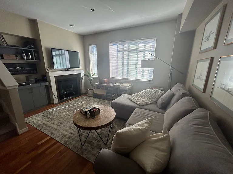 2106 Yakima Ct — Photo 23
