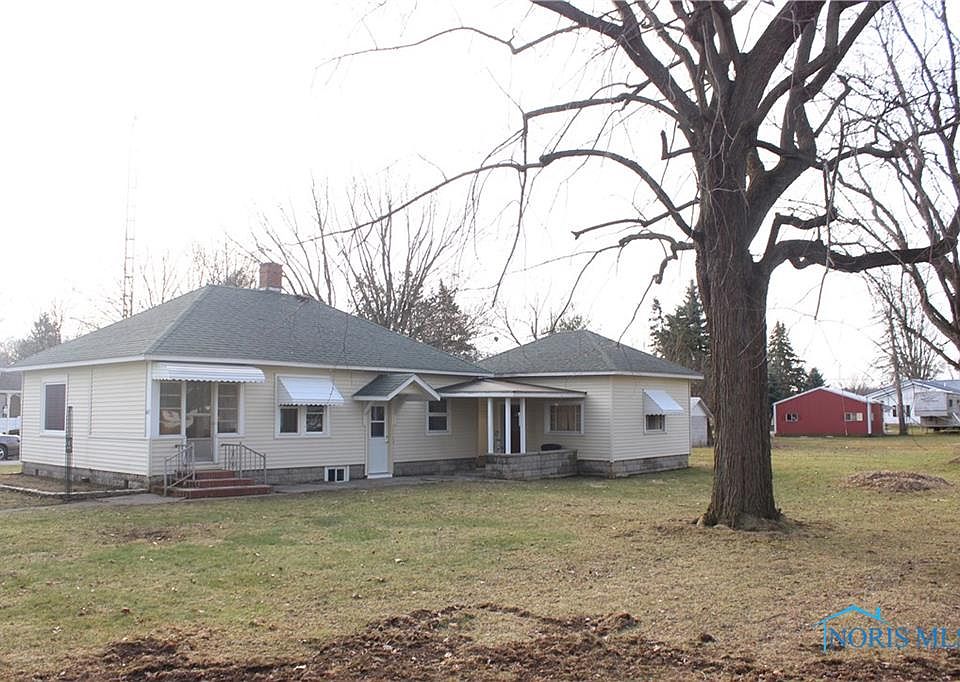 1st image of 403 E North St