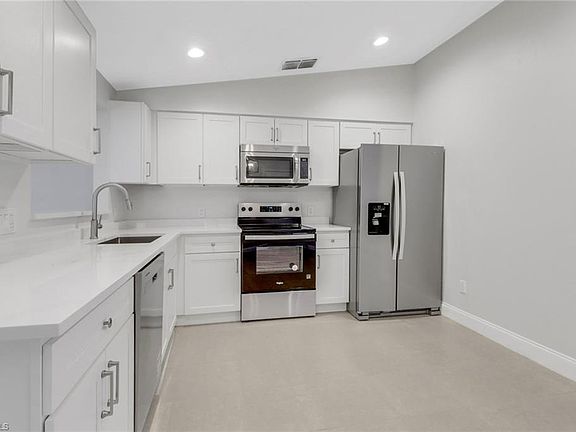 5th image of 2130 Wilson BLVD N