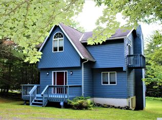 77 Cross Rd, Windham, NY 12496