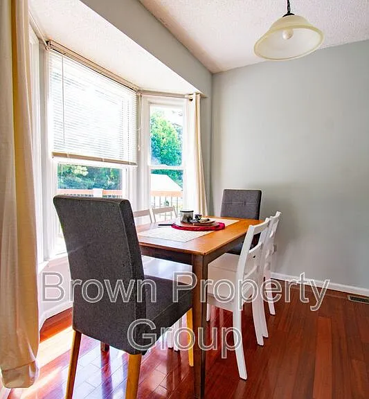 20 N Hillside Dr — Photo 6