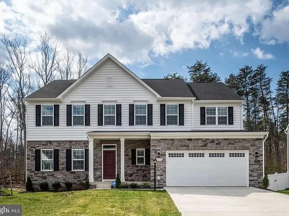 202 Grisham Rd, Stafford, VA 22554