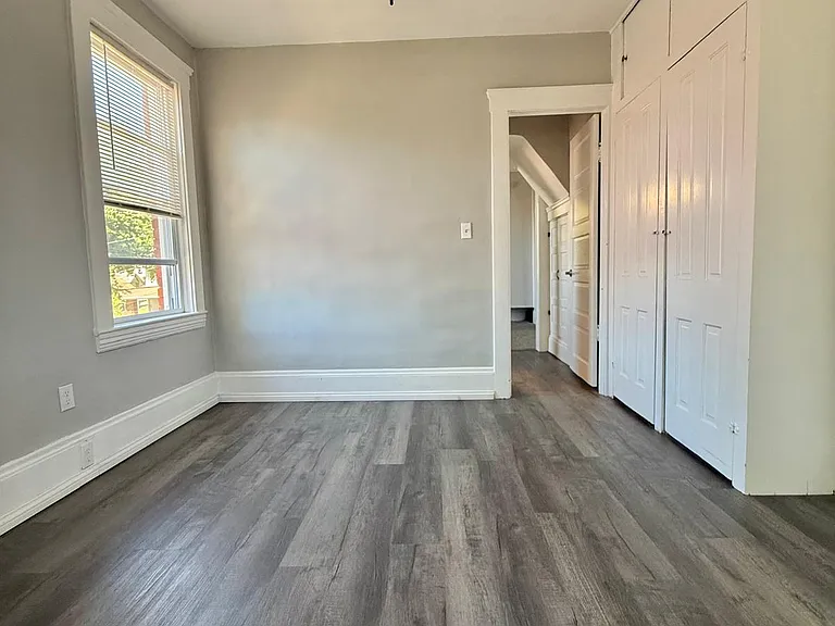 4711 Behrwald Ave #UP — Photo 14