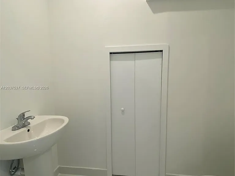 2402 SW 145th Pl #0 — Photo 10