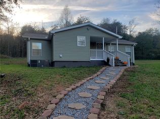 815 Banks Rd, Easley, SC 29640