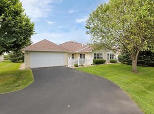 2105 10th Ave W, Shakopee, MN 55379