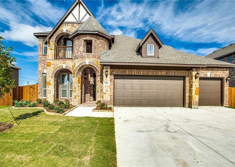 1st image of 712 Bent Oak Dr