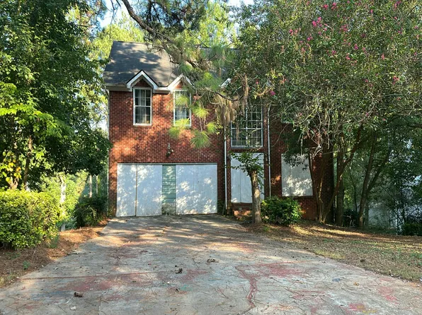 4078 Kings Cswy, Ellenwood, GA 30294
