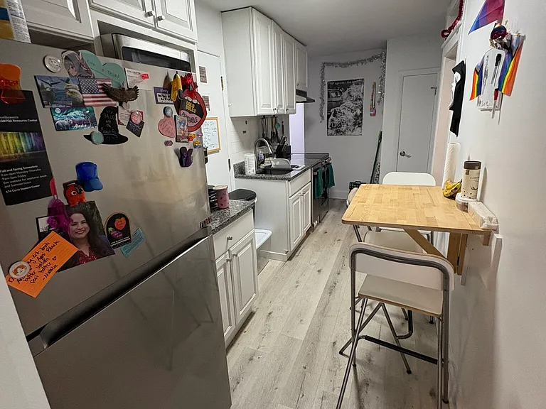 45 Westland Ave #18A — Photo 1