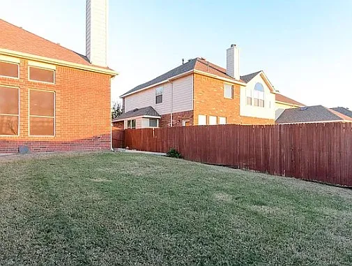 9033 Portage Ln — Photo 36