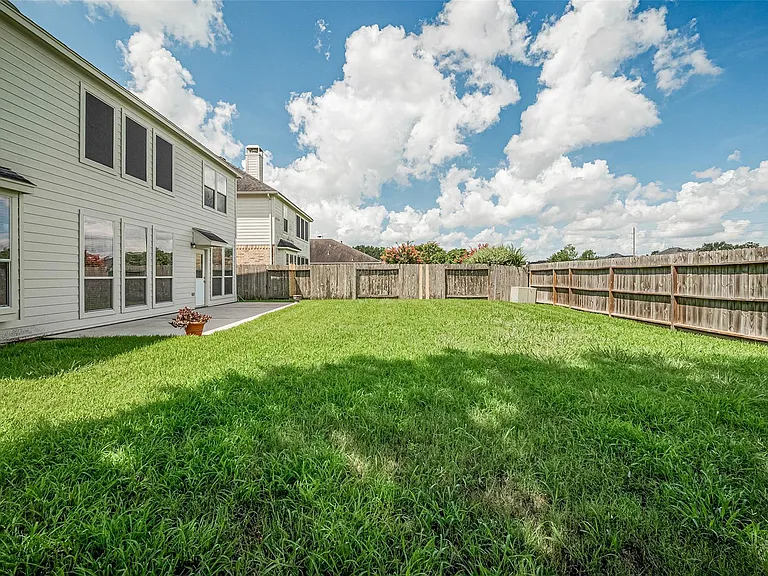 20834 Avery Cove Ln — Photo 45