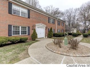 1301 S Douglas Ave APT B, Springfield, IL 62704