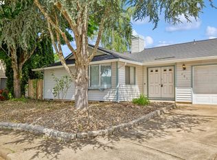 401 E Pinehurst Dr, Newberg, OR 97132