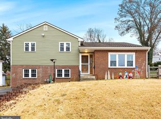 214 Paper Mill Rd, Oreland, PA 19075