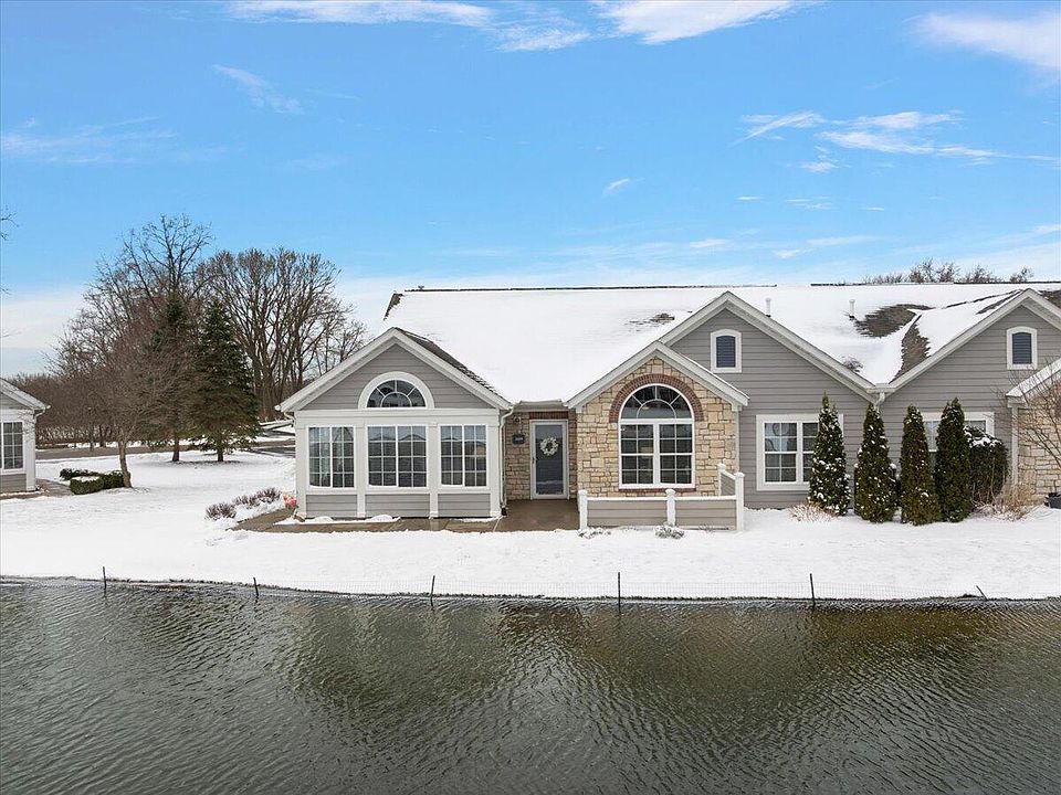 1st image of 2859 Villa Ln
