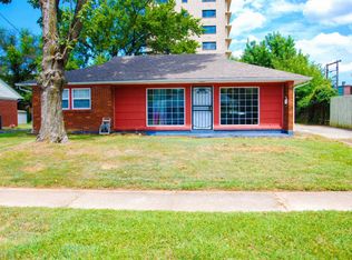 3323 Sumner Rd, Louisville, KY 40218