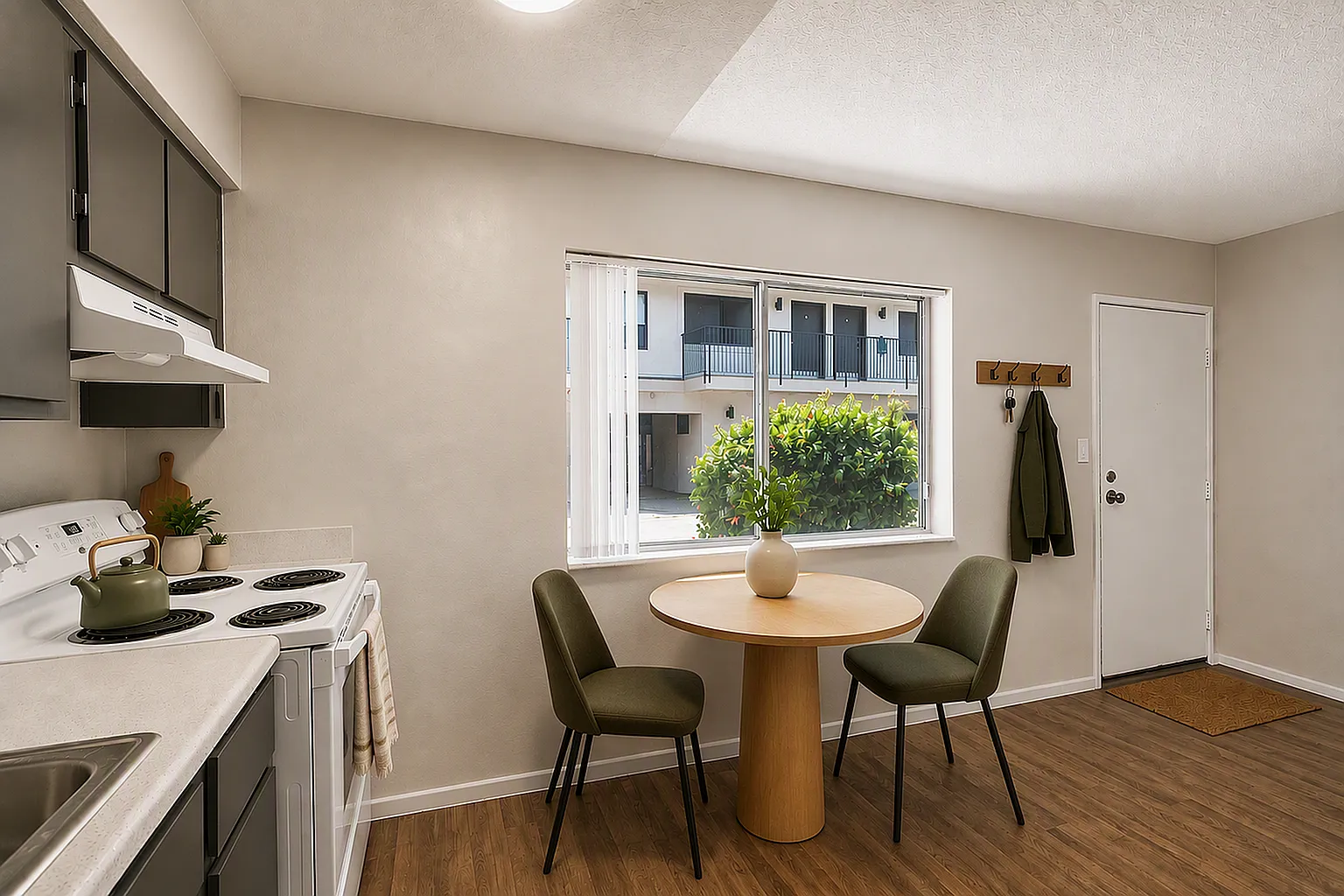 Deer Valley Village Apartments — Photo 2