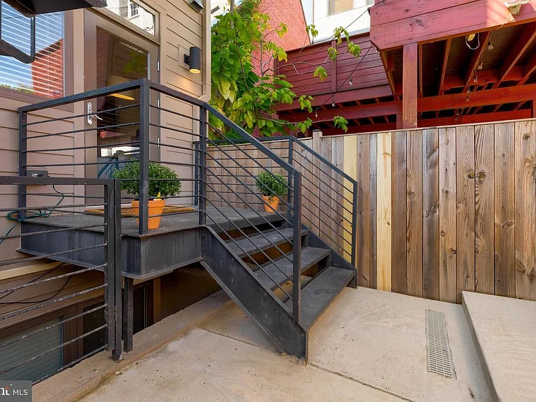 3229 Sherman Ave NW — Photo 17
