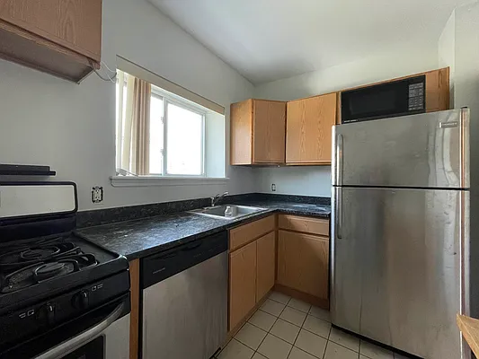 Rented by Oxford Property Group | media 30