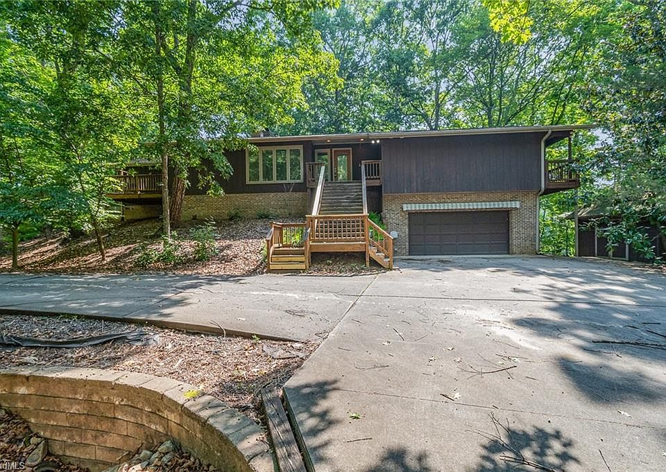 1st image of 514 Briarwood Dr