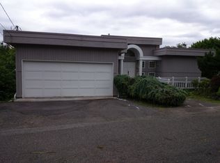 4888 29th Ave S, Seattle, WA 98108