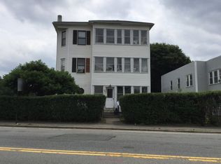 542 Grafton St, Worcester, MA 01604