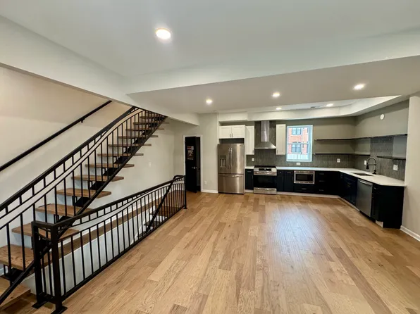 845 Blossom Way, Pittsburgh, PA 15212