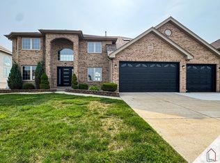 20327 Providence Ln, Lynwood, IL 60411
