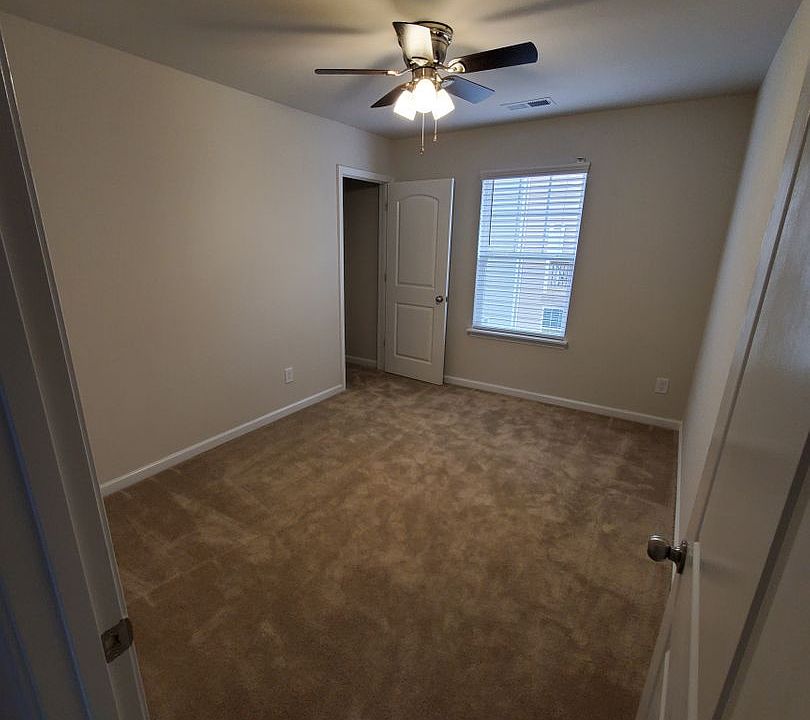 1st image of 16046 Simril Ct