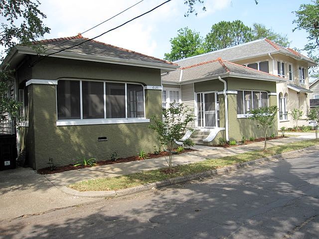 1st image of 6125 Willow St