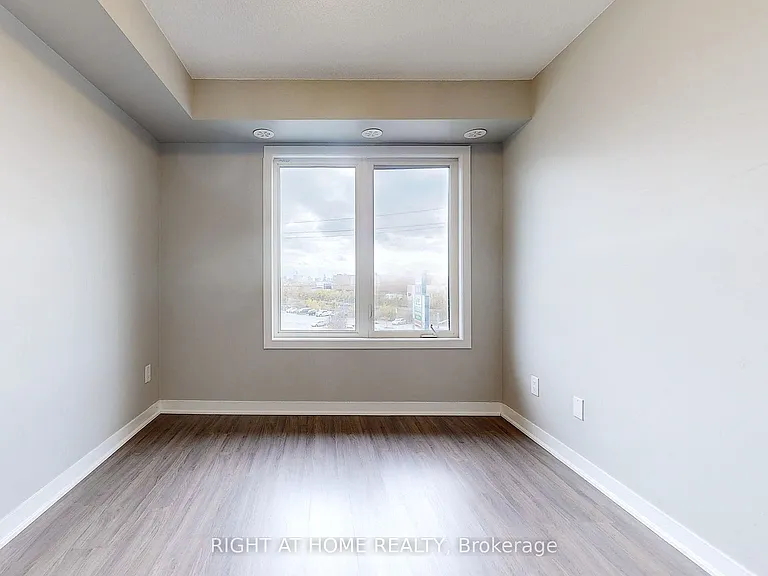 630 Rogers Rd #14 — Photo 20