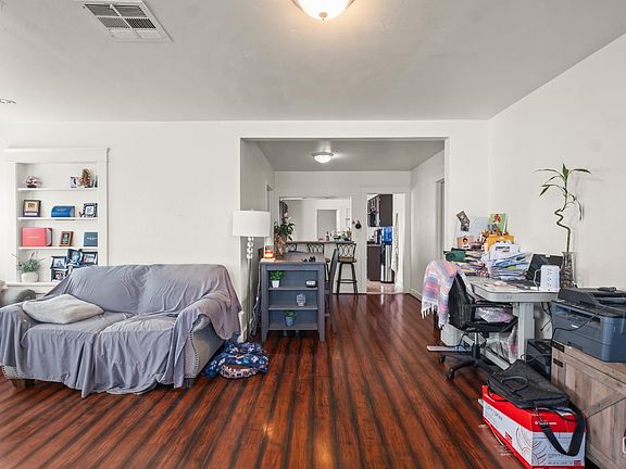 3rd image of 419 Ray St