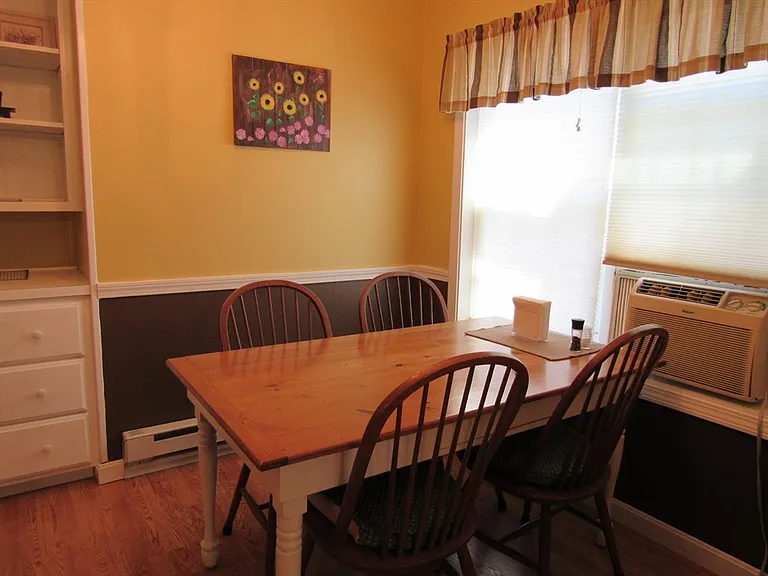 22 Birch St — Photo 7