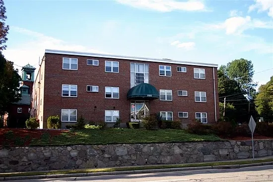 1 bed, 811 sqft, $2,200 — Photo 1