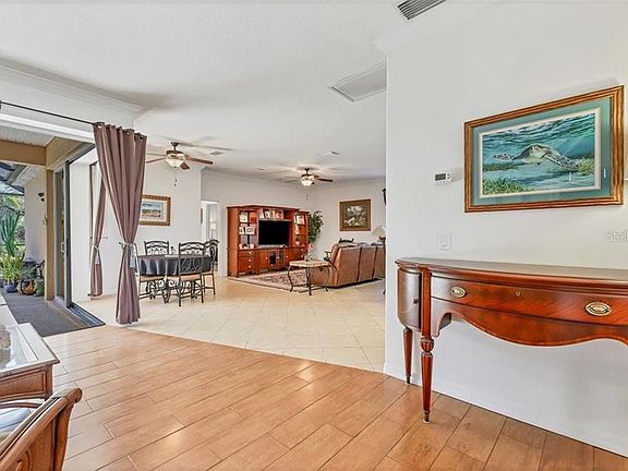 5th image of 1932 Coconut Palm Cir