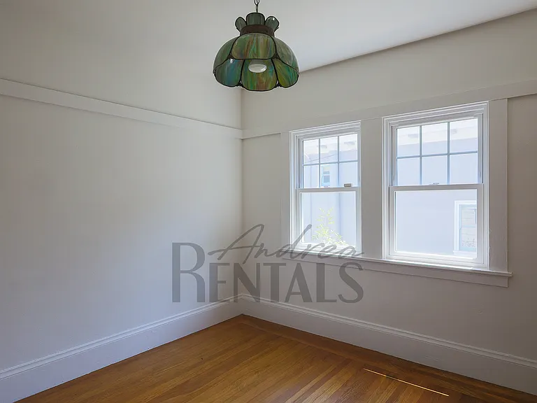 6011 Hillegass Ave — Photo 25