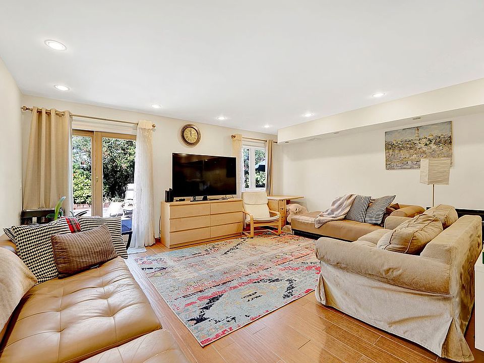 1st image of 951 Patterson Ave #1