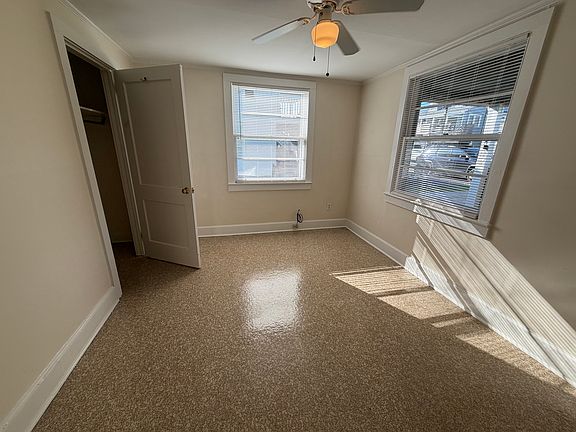 4th image of 19 W Greensboro St