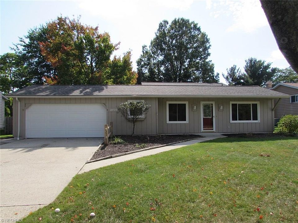 1st image of 20729 Pineview Cir