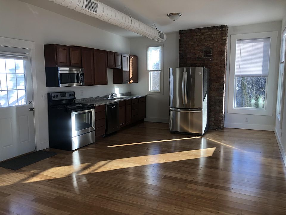 Large eat in kitchen with deck