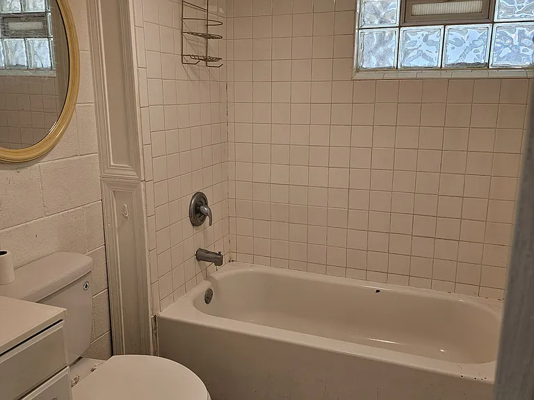 722 Lexington Ave — Photo 5