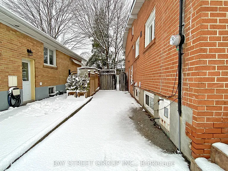 147 Roywood Dr #MAIN — Photo 29