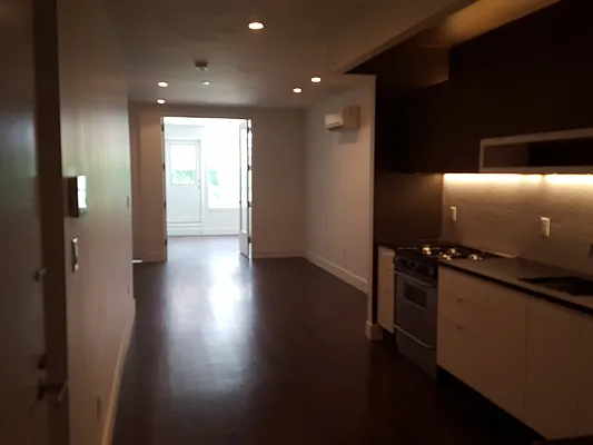 Rented by Sam Tabak | media 8