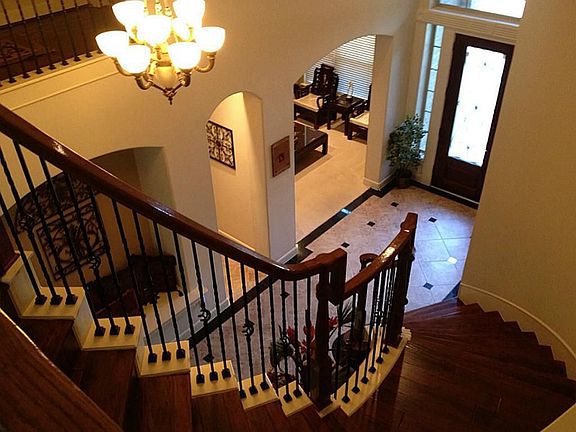 Beautiful staircase and entryway
